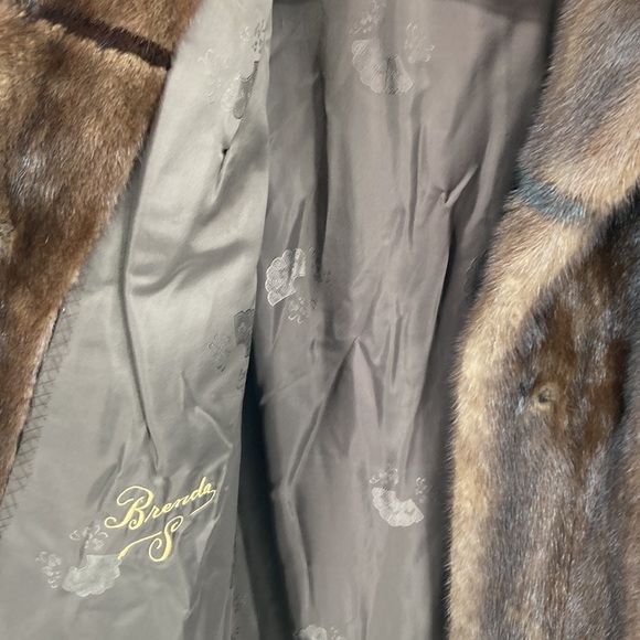 Mid Length Mink Coat - Size Small - Picture 7 of 10